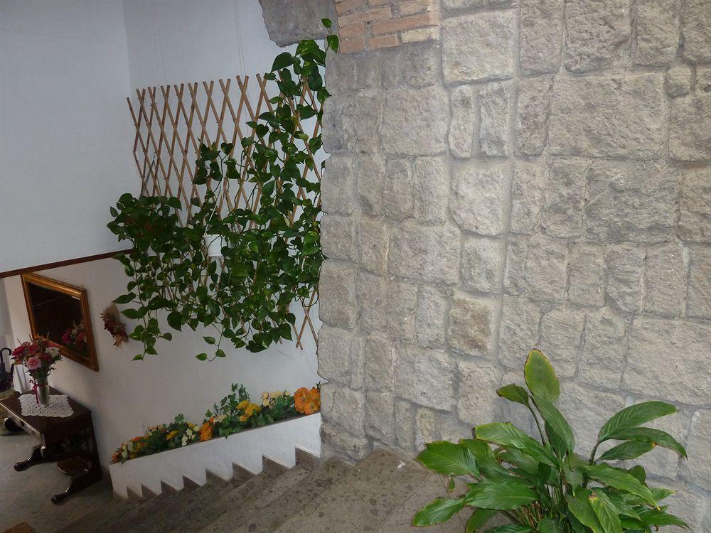 Bb Santa Rosa Bed & Breakfast Витербо Екстериор снимка
