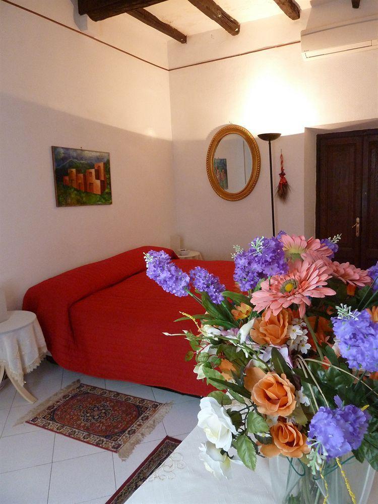 Bb Santa Rosa Bed & Breakfast Витербо Екстериор снимка