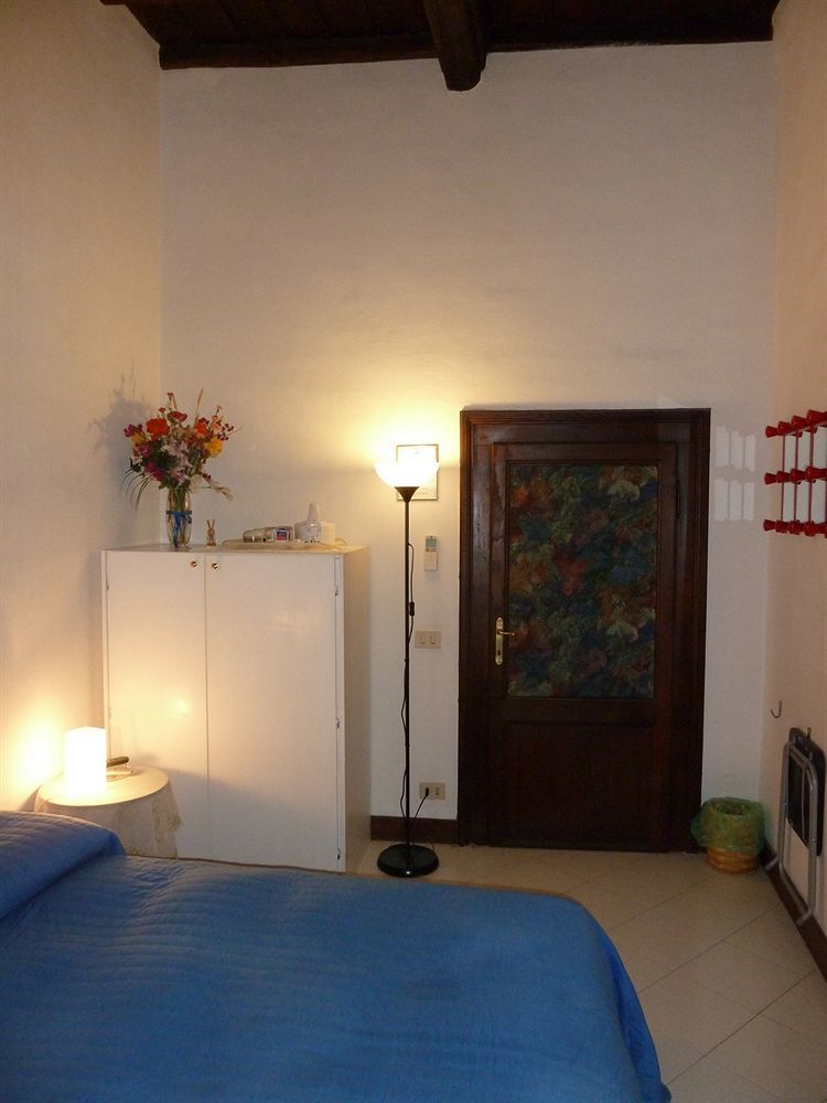Bb Santa Rosa Bed & Breakfast Витербо Екстериор снимка