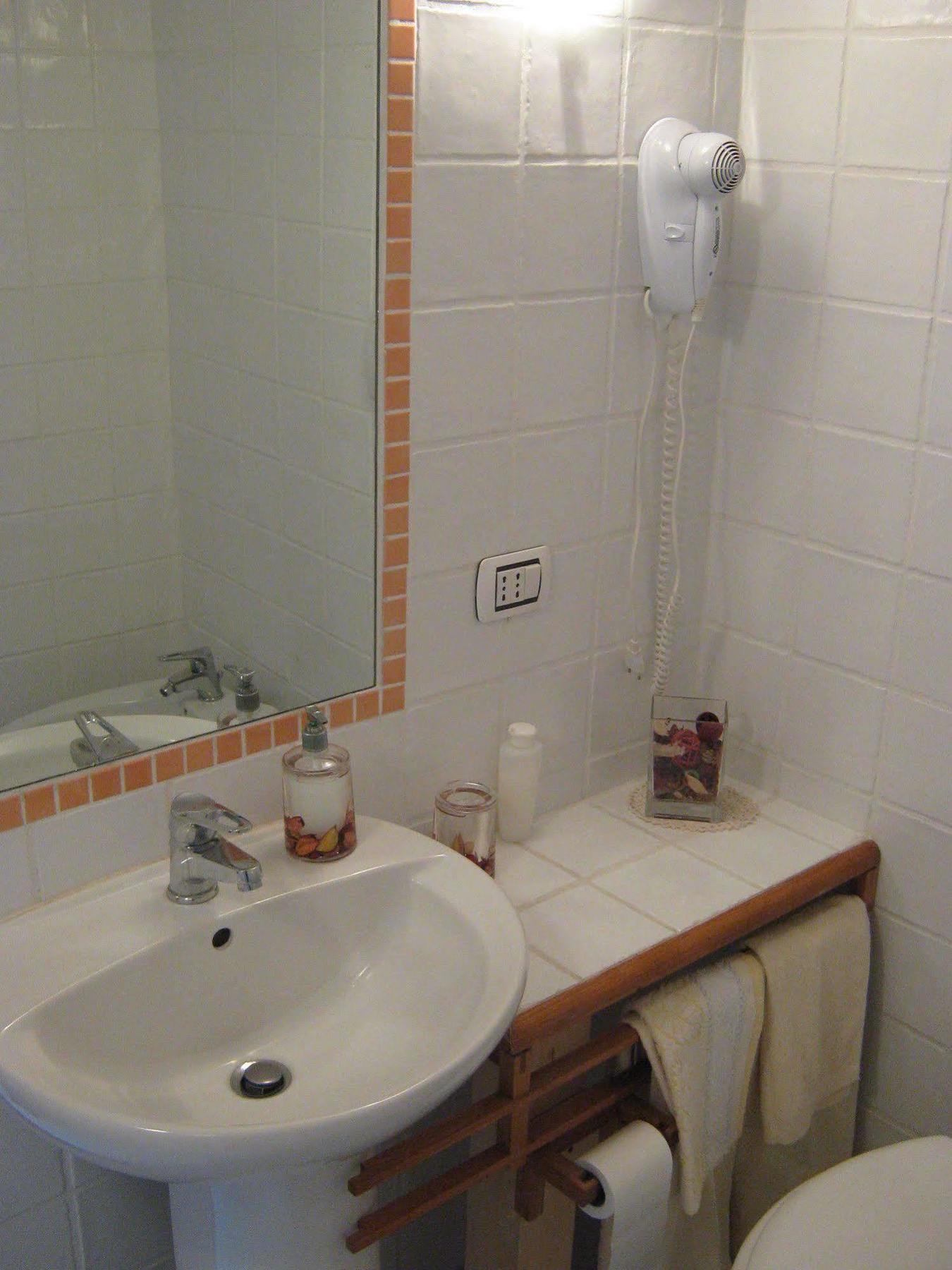 Bb Santa Rosa Bed & Breakfast Витербо Екстериор снимка